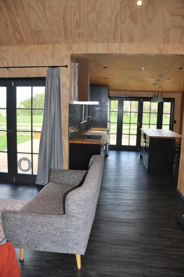 Renagour Cottage - Farmstay With Hot Tub! وانجانيو المظهر الخارجي الصورة